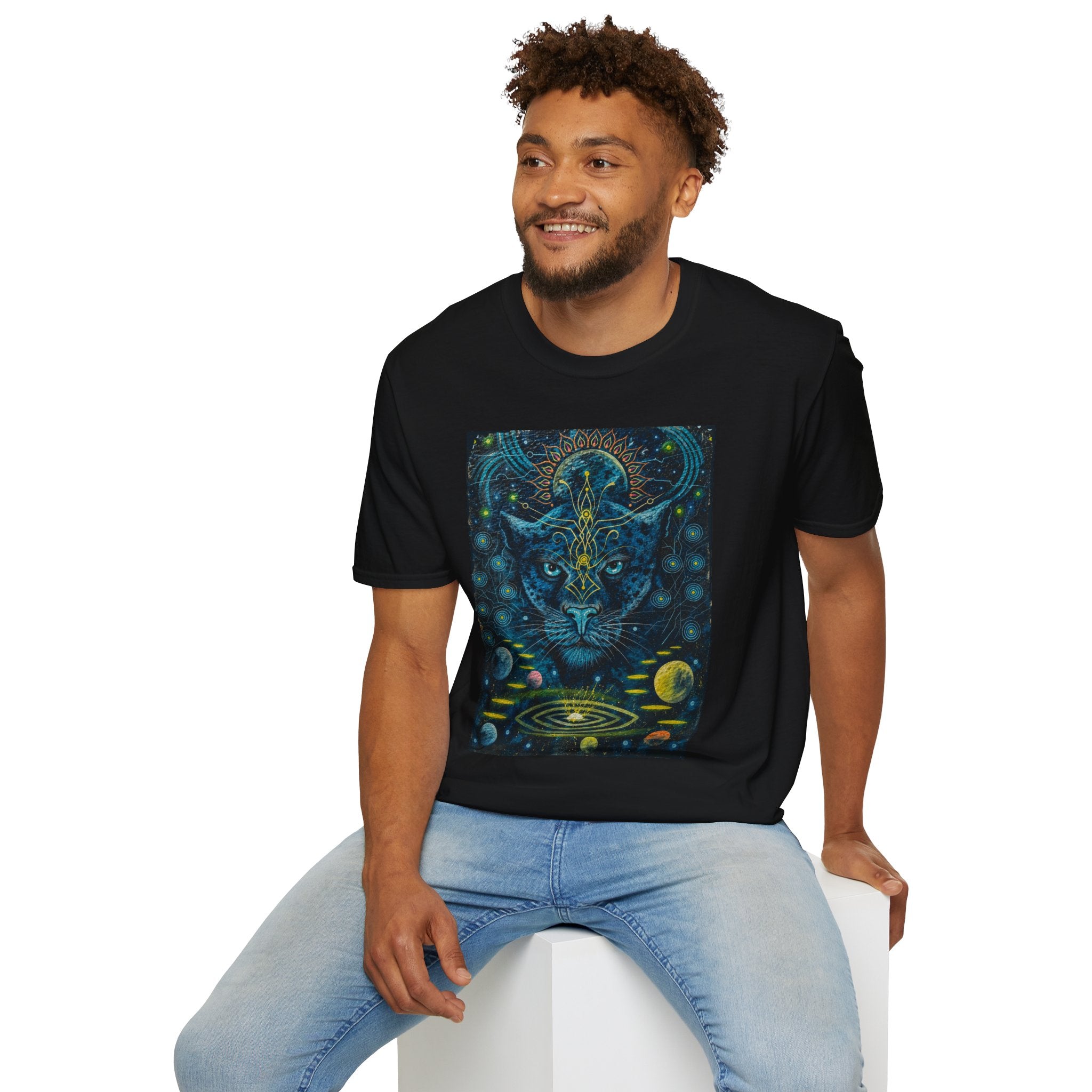 Ayahuasca — Sacred Vine of the Amazon. It awakens the spirit, reveals the past, illuminates the present, and guides toward the future. T-Shirt —