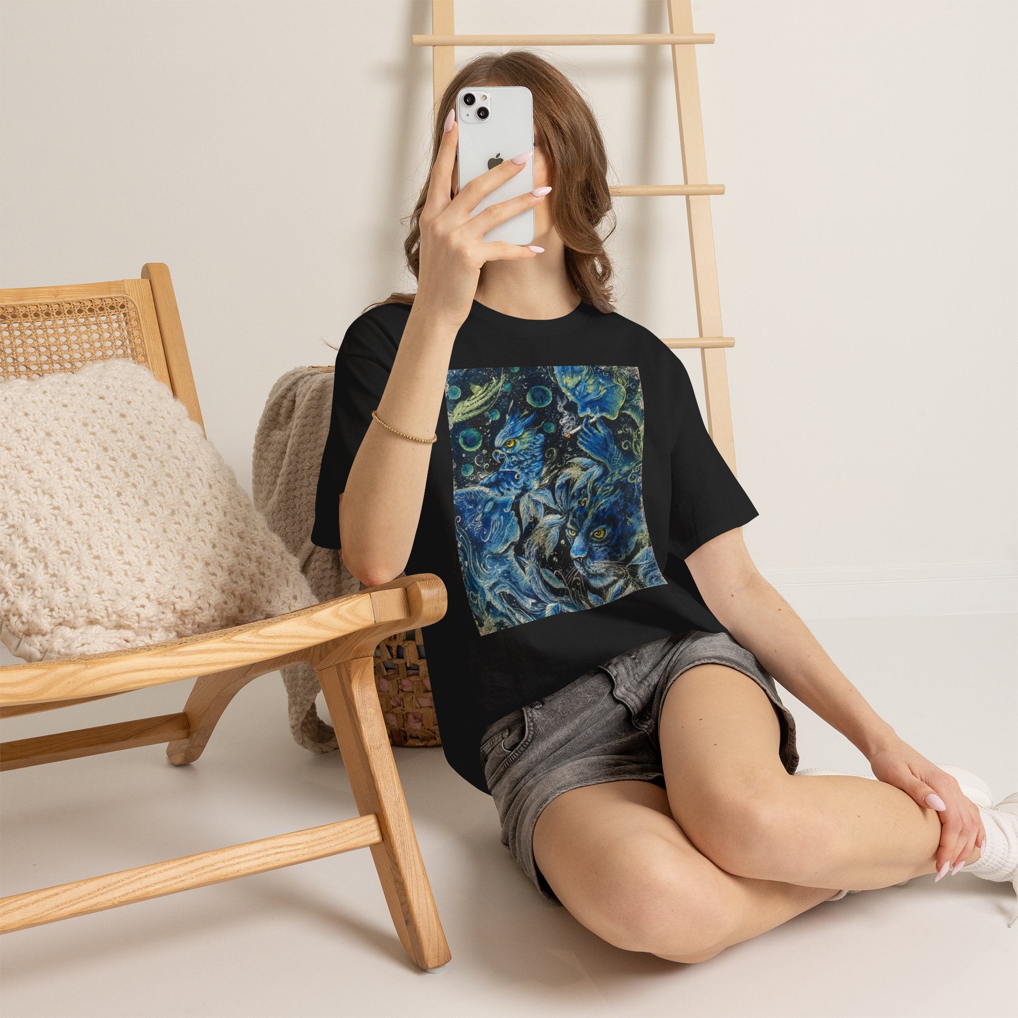 "Ayahuasca — The Vine of Visions. Where the past is remembered, the present revealed, and the foreseen unfolds." T-Shirt