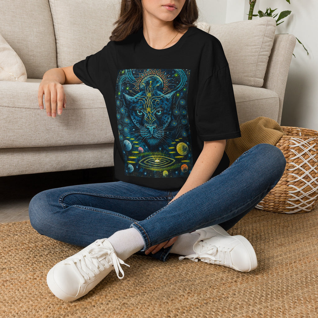 Ayahuasca — Sacred Vine of the Amazon. It awakens the spirit, reveals the past, illuminates the present, and guides toward the future. T-Shirt —